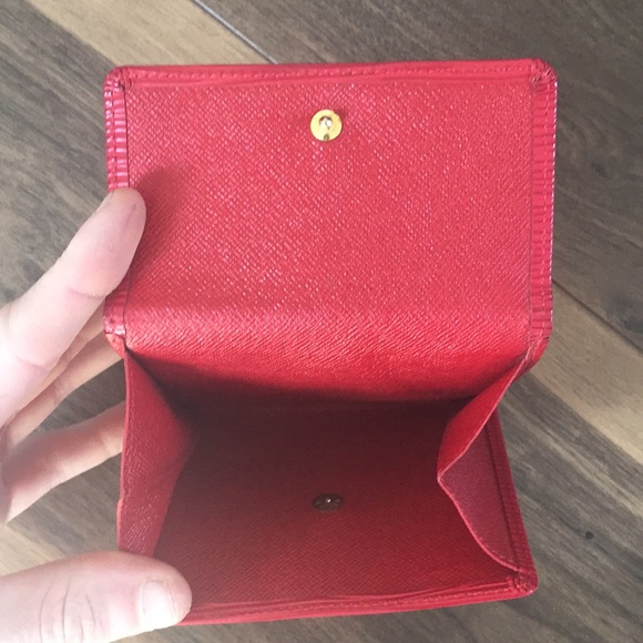 Authentic Louis Vuitton Red Epi Elise Wallet - Picture 2 of 8